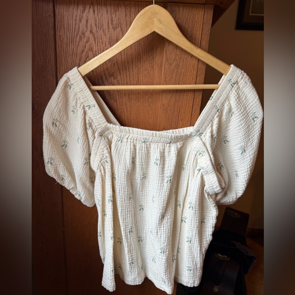 Neuflora Floral Cottom blouse